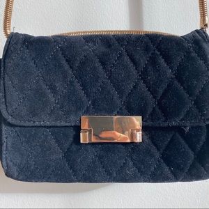 Black Quilt Crossbody